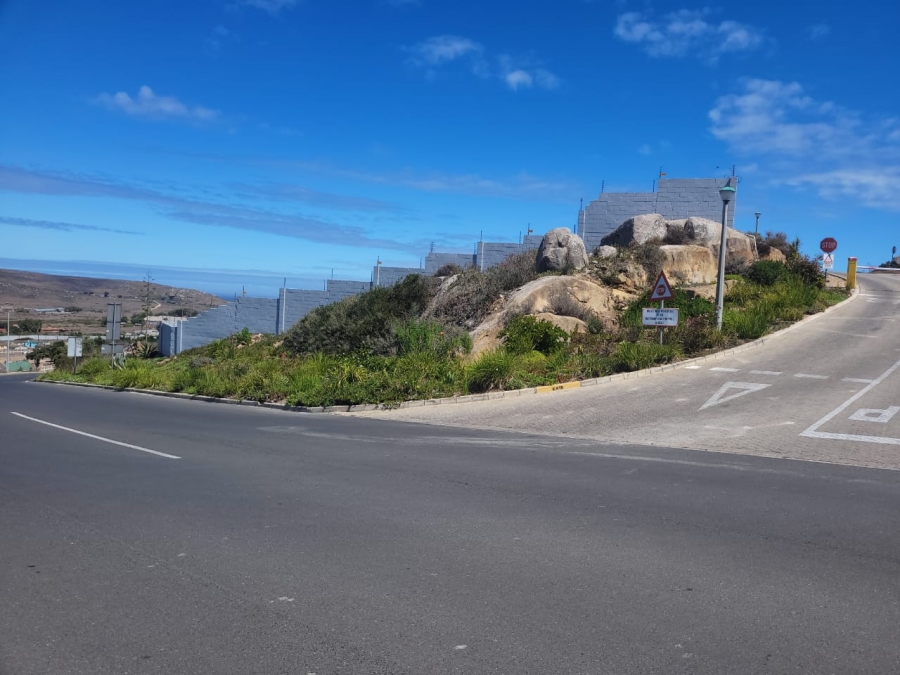0 Bedroom Property for Sale in Hoogland Western Cape